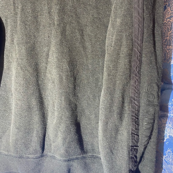 Calvin Klein - Pullover Jacket - Size
Extra Large- RN# 36543 CA# 50900 - Picture 6 of 8